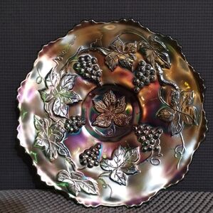 Vintage Iridescent Carnival Glass Ruffled Edge Grape & Leaves Pattern Plate